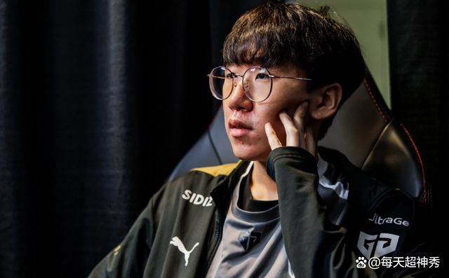 尤文图斯不断突破！，Uzi连续十场比赛得分超过险胜上演精彩一战(尤文图斯新闻虎扑)AYX游戏入口